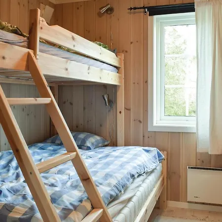 Awesome In W/ 3 Bedrooms Hébergement de vacances